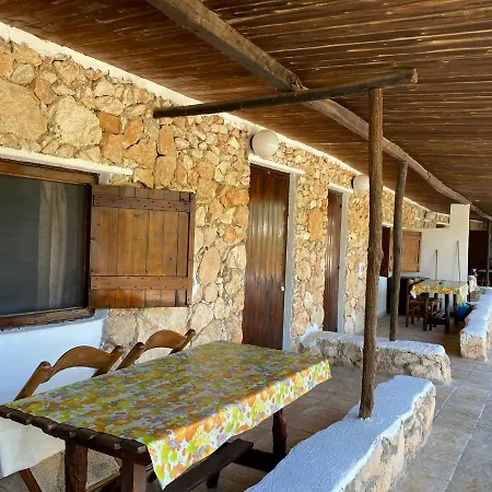 Villaggio La Roccia 2*
