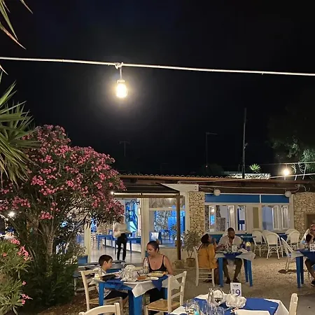Villaggio La Roccia