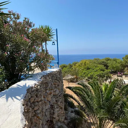 Campsite Villaggio La Roccia Lampedusa