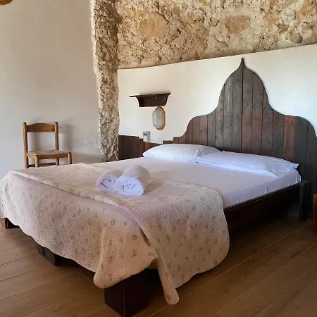 Villaggio La Roccia