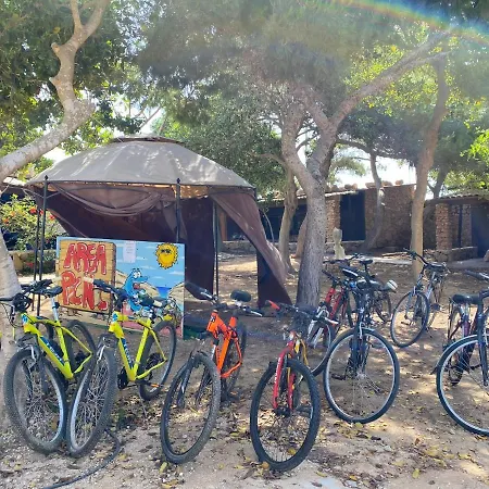 Kemping Villaggio La Roccia