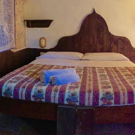Villaggio La Roccia Kemping 2*