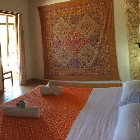Villaggio La Roccia Kemping 2*