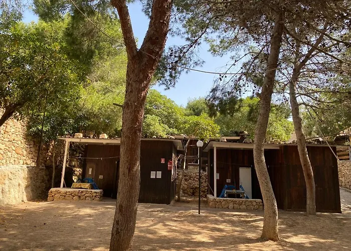 Villaggio La Roccia 2*