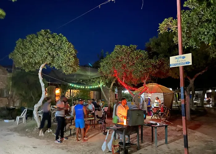 Villaggio La Roccia Campsite 2*