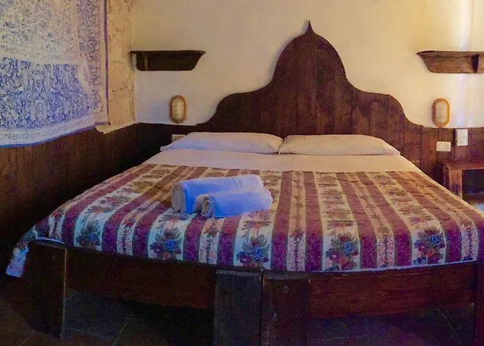 Villaggio La Roccia Campsite 2*